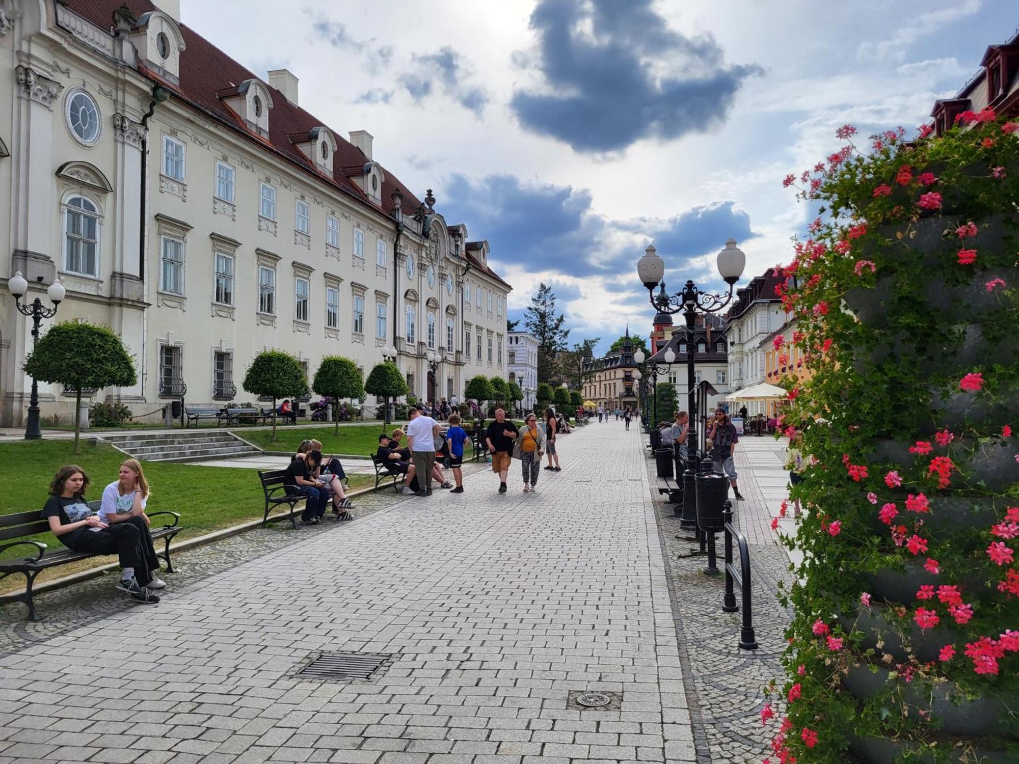 Villa Klara Cieplice Jelenia Gora Exterior photo